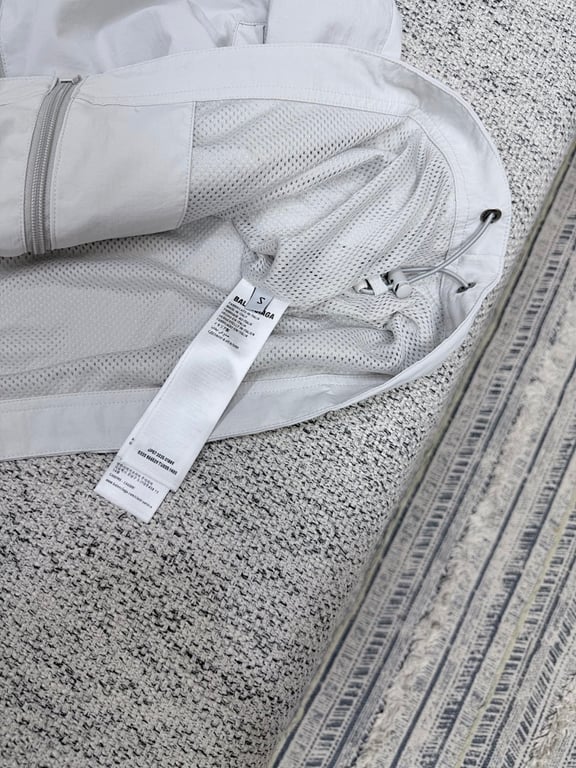 Balenciaga Two-Tone Windbreaker and Shorts Set - 13