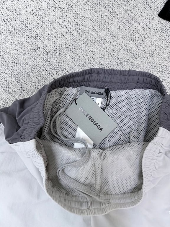 Balenciaga Two-Tone Windbreaker and Shorts Set - 19