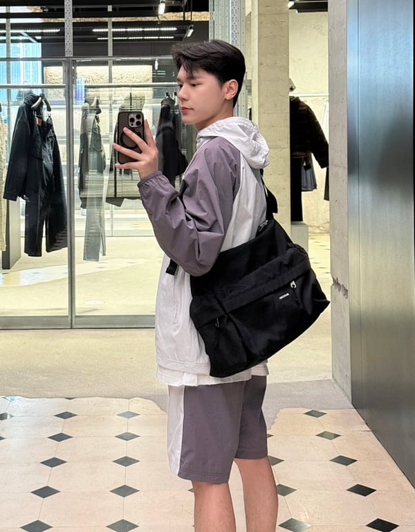 Balenciaga Two-Tone Windbreaker and Shorts Set - 4