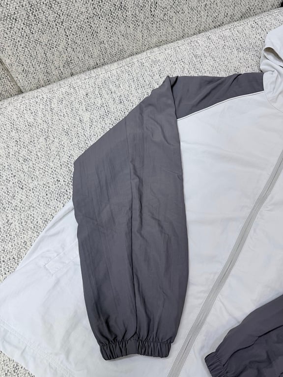 Balenciaga Two-Tone Windbreaker and Shorts Set - 10