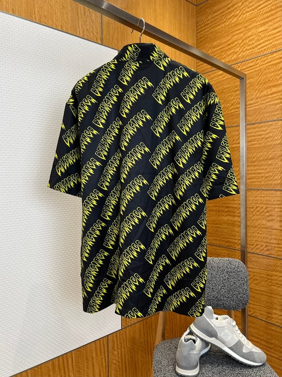 Balenciaga Slime Logo Shirt and Shorts Set - 16