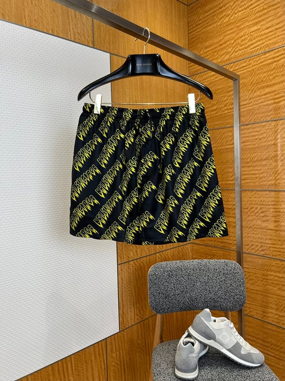Balenciaga Slime Logo Shirt and Shorts Set - 17