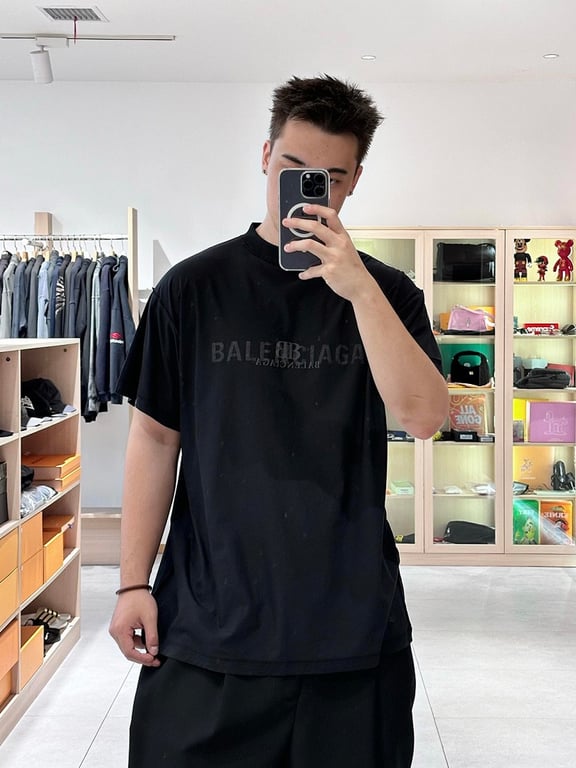 Balenciaga Graphic Logo T-Shirt Black 52056−51L - 3