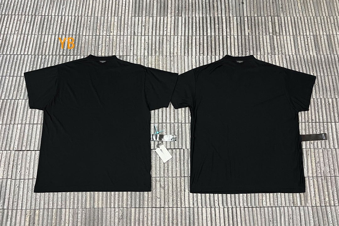 Balenciaga Graphic Logo T-Shirt Black 52056−51L - 8