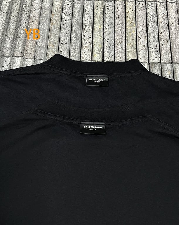 Balenciaga Graphic Logo T-Shirt Black 52056−51L - 10