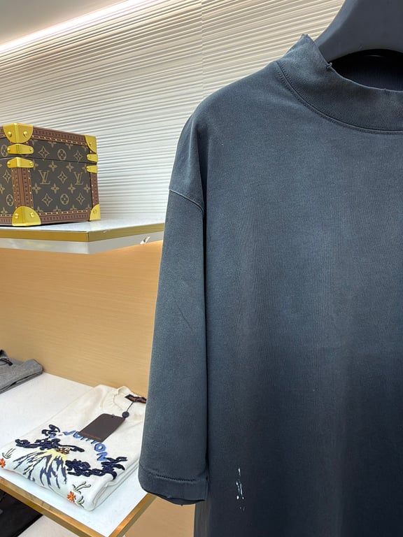 Maison Margiela Distressed Logo Pocket T-Shirt Faded Black - 7