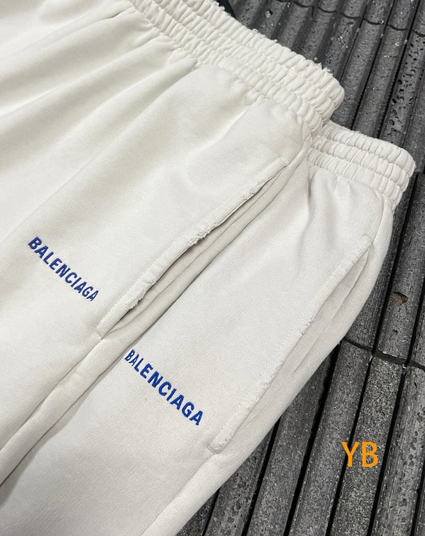Balenciaga Logo Shorts 52078-51L - 16