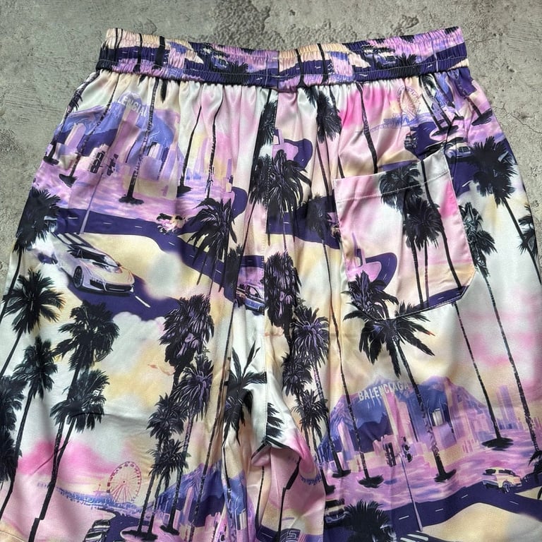 Balenciaga Graphic Print Shirt and Shorts Set - 6