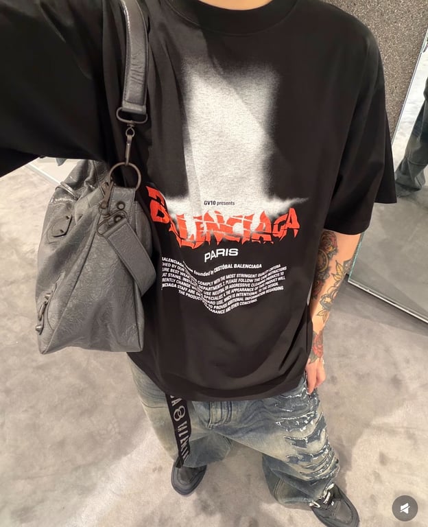 Balenciaga GV10 Graphic T-Shirt Black - 3