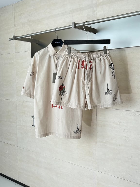 Balenciaga Tattoo Graphic Shorts Beige - 6