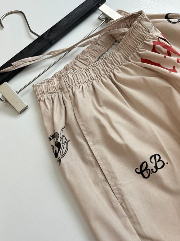 Balenciaga Tattoo Graphic Shorts Beige - 7