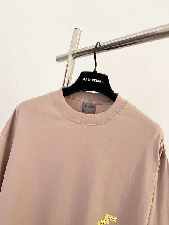 Balenciaga Sticker Detail T-Shirt 326099-5L - 16