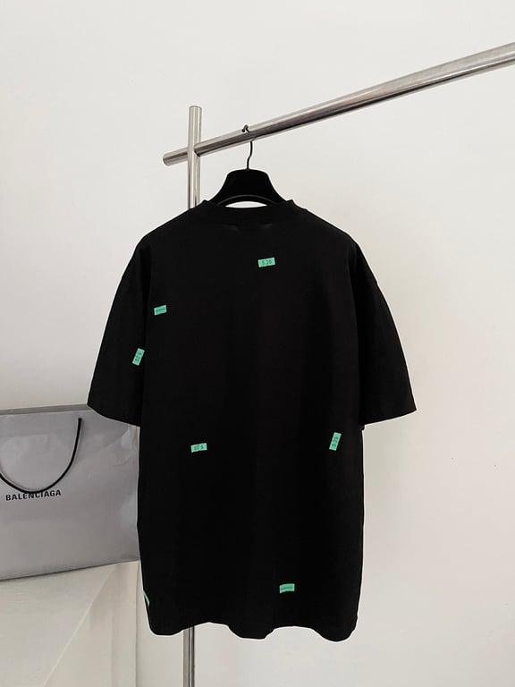 Balenciaga Sticker Detail T-Shirt 326099-5L - 10