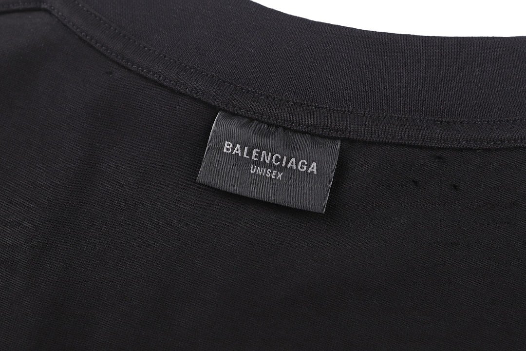 Balenciaga Spray Logo Distressed T-Shirt - 14