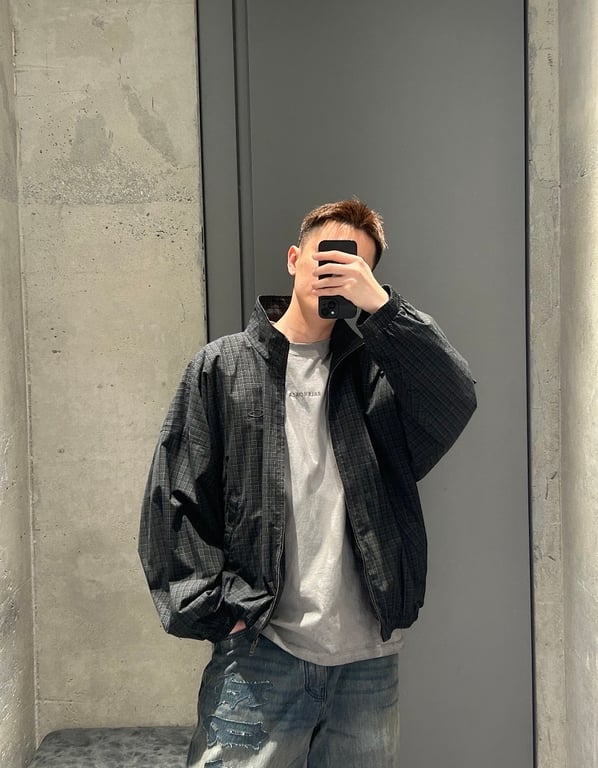Balenciaga Plaid Zip-Up Jacket 3101-41L - 4