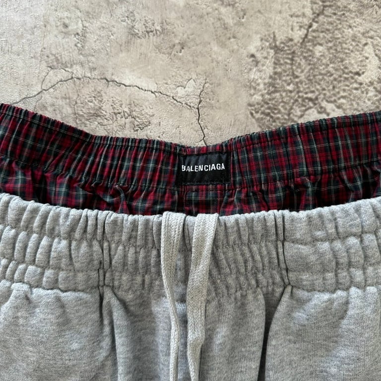 Balenciaga Double Waistband Shorts Black - 20