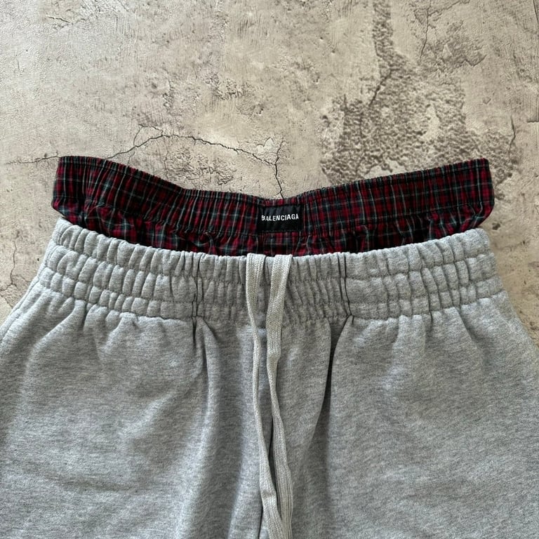 Balenciaga Double Waistband Shorts Black - 23