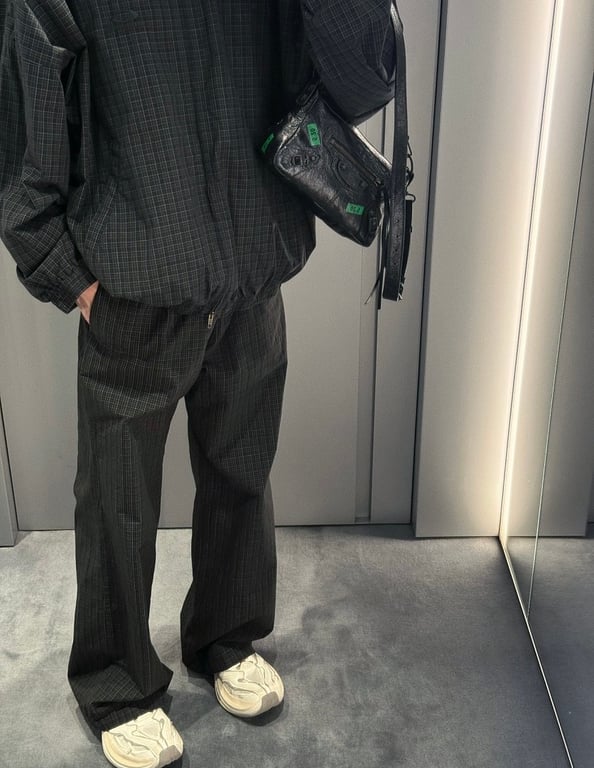 Balenciaga Plaid Unity Logo Trousers - 3