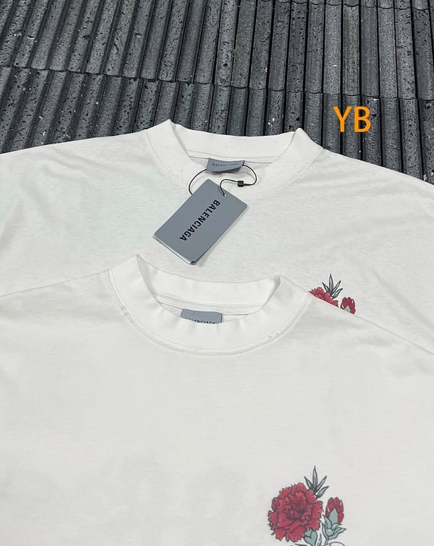 Balenciaga Tattoo Graphic T-Shirt Cream - 7
