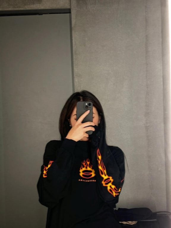 Balenciaga Flame Graphic Long Sleeve Black - 15