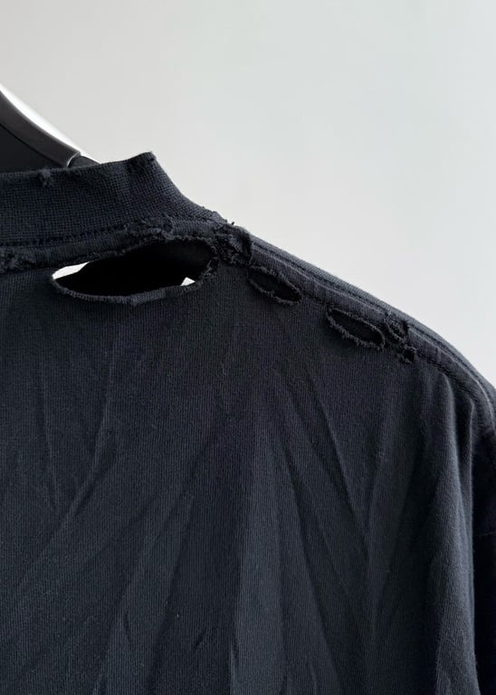 Balenciaga Planet Earth Distressed T-Shirt Black - 7