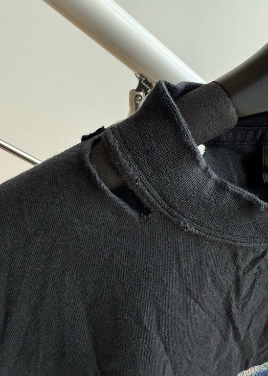 Balenciaga Planet Earth Distressed T-Shirt Black - 9