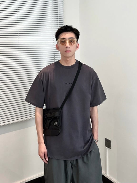 Balenciaga Embroidered Logo T-Shirt Grey - 16