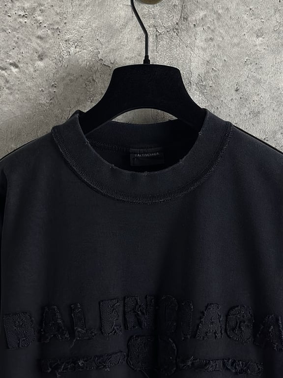Balenciaga Distressed Logo Tee Olive - 24