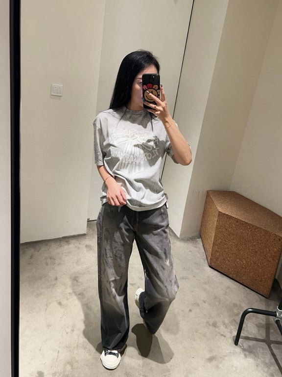 Acne Studios Paint Splatter Washed Jeans - 5