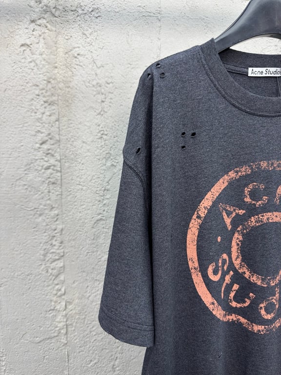 Acne Studios Distressed Logo T-Shirt 625184-60L - 7