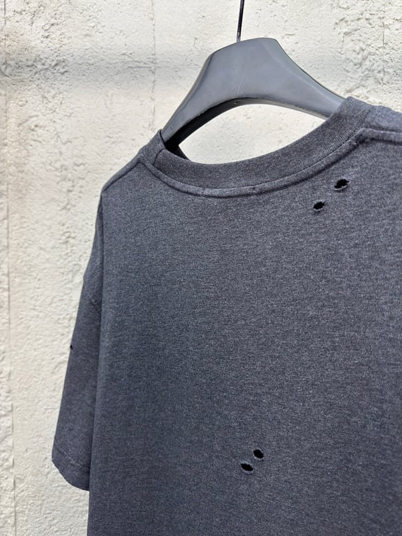 Acne Studios Distressed Logo T-Shirt 625184-60L - 10