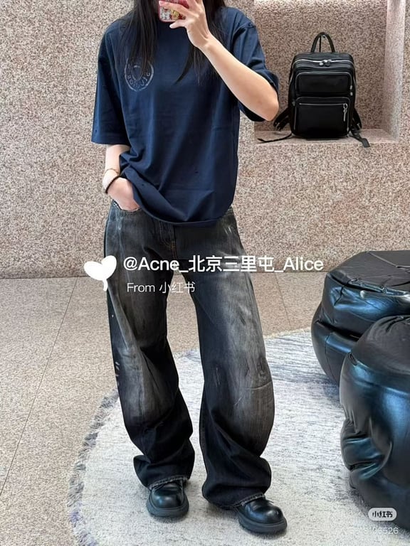 Acne Studios Distressed Logo T-Shirt Navy - 3