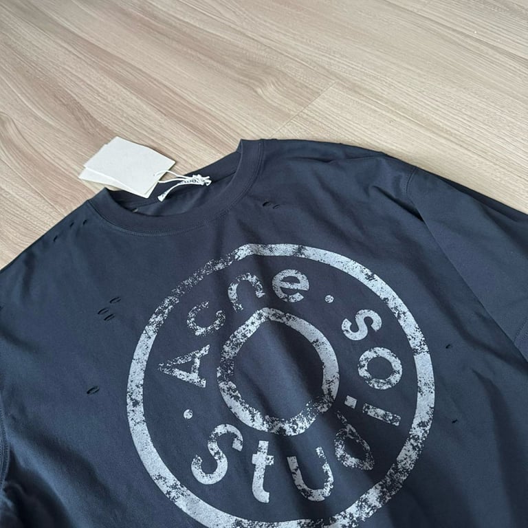 Acne Studios Distressed Logo Long Sleeve - 7