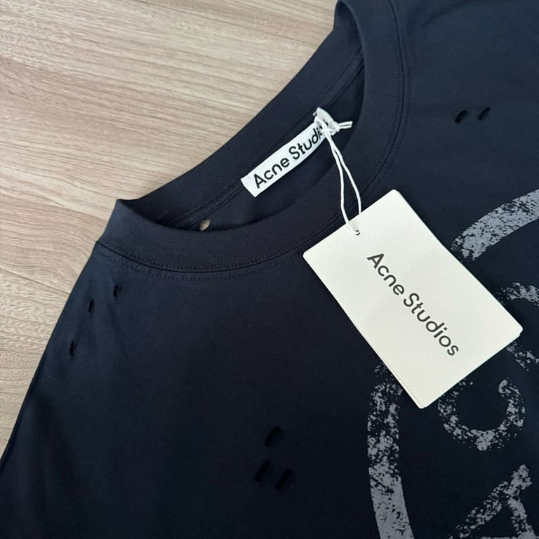 Acne Studios Distressed Logo Long Sleeve - 10
