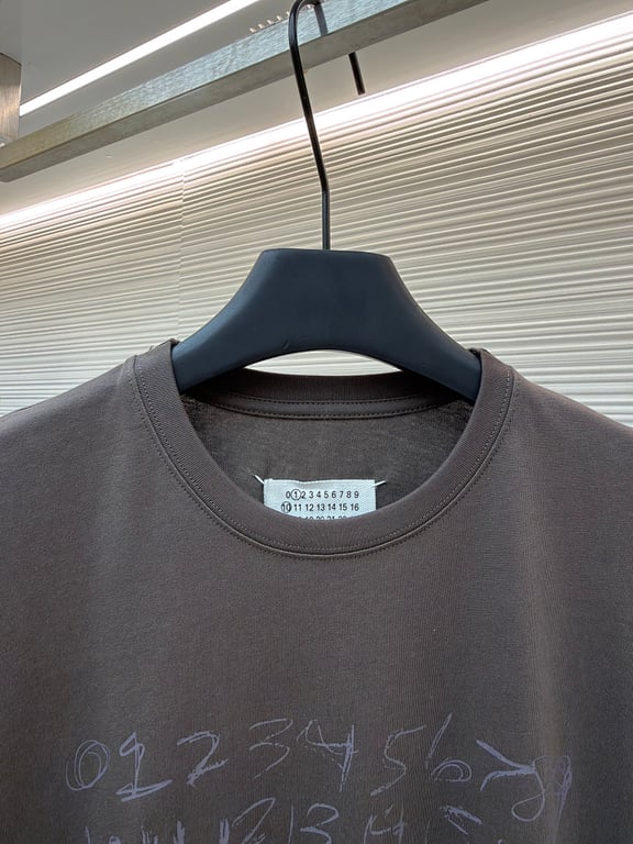 Maison Margiela Numeric Logo T-Shirt 6C946 - 18