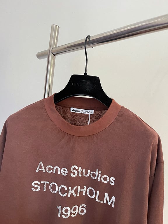 Acne Studios Stockholm 1996 Graphic T-Shirt Brown - 13
