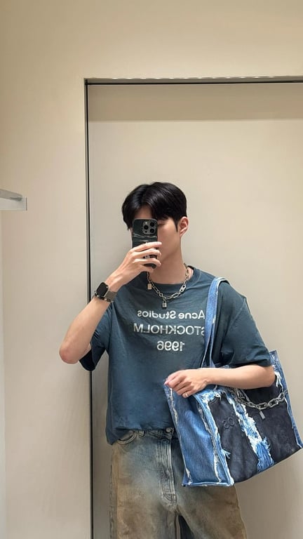 Acne Studios Stockholm 1996 T-Shirt Blue - 22