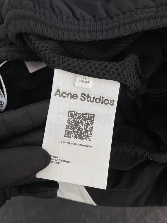 Acne Studios 6B832-60L Contrast Shorts - 11