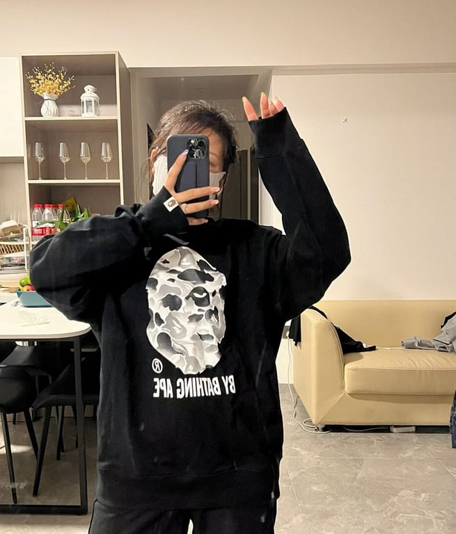BAPE Ape Head Graphic Sweatshirt - 22