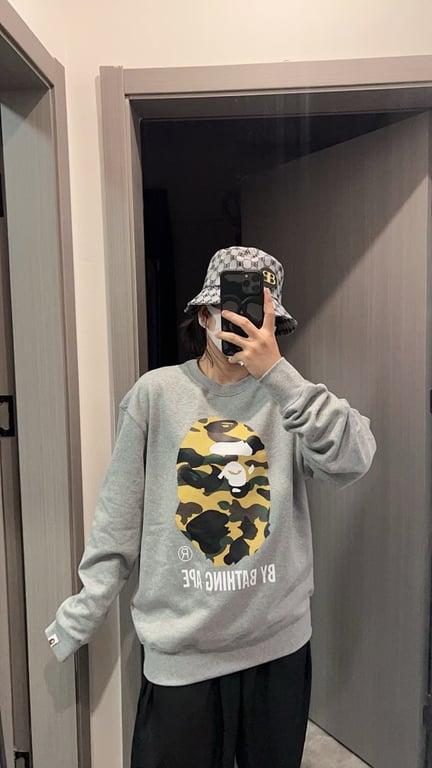 BAPE By Bathing Ape Camo Head Sweatshirt - 23