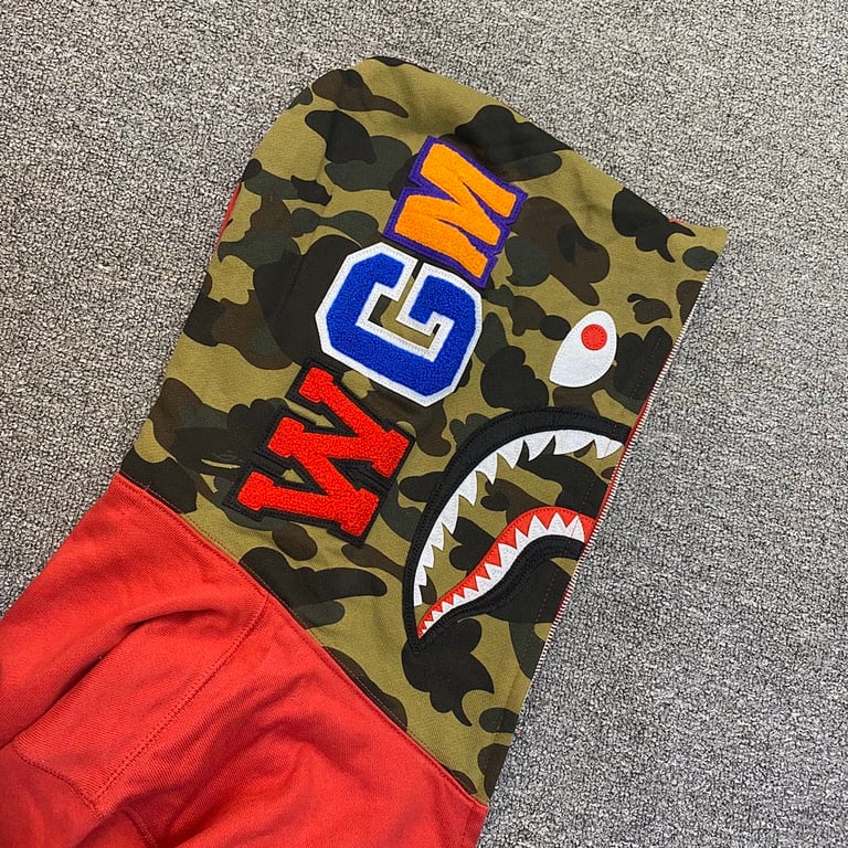 BAPE Shark Full Zip Hoodie Camo Sleeve - 26