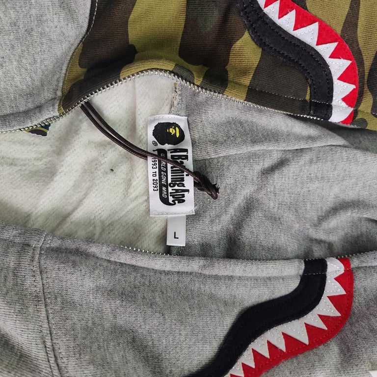 BAPE Shark Full Zip Hoodie Camo Sleeve - 32