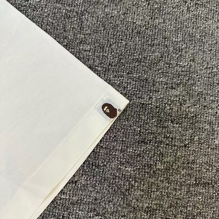 BAPE Small Ape Head Graphic Tee - 8