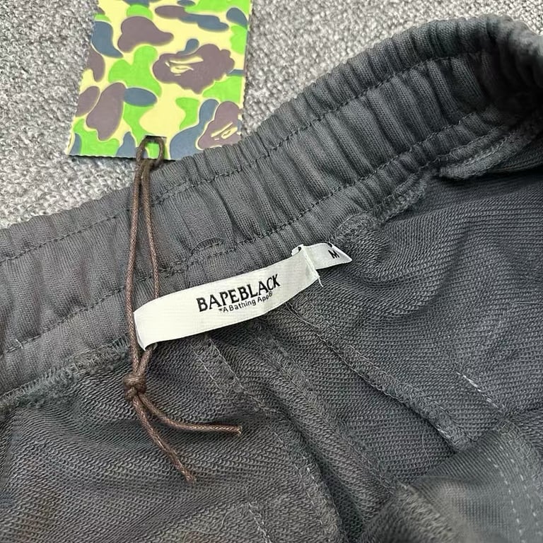 BAPE Solid Color Embroidered Shorts - 16