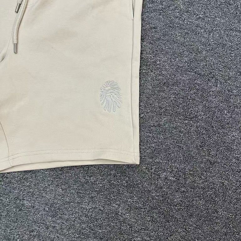 BAPE Solid Color Embroidered Shorts - 18