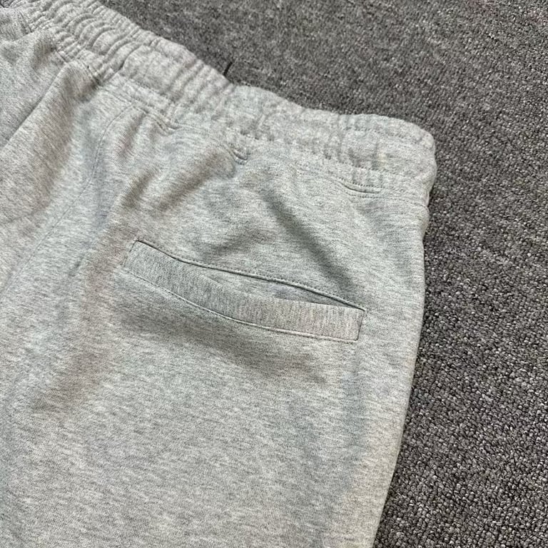 BAPE Logo Raw Hem Sweat Shorts - 12