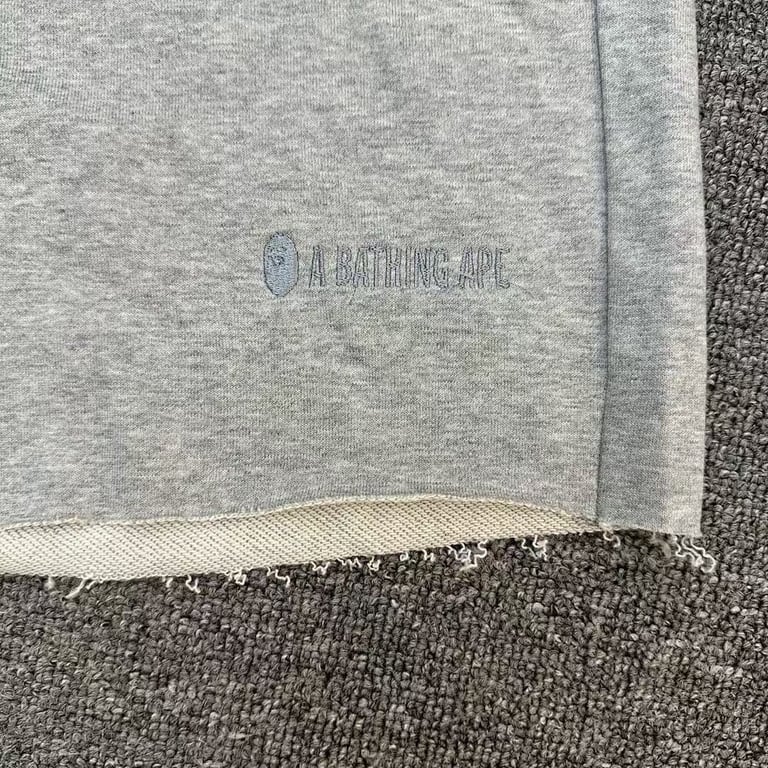 BAPE Logo Raw Hem Sweat Shorts - 17