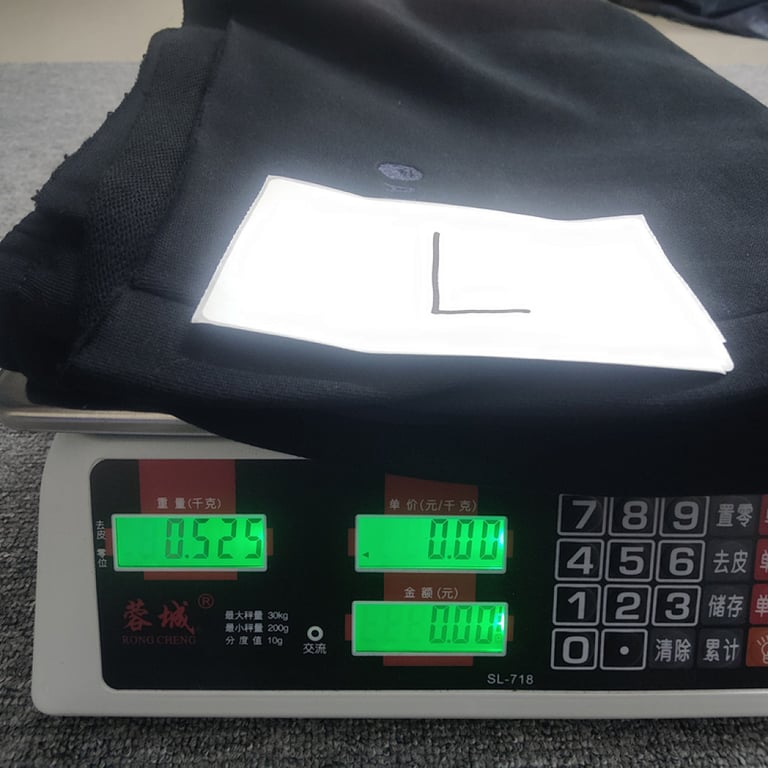 BAPE Logo Raw Hem Sweat Shorts - 28