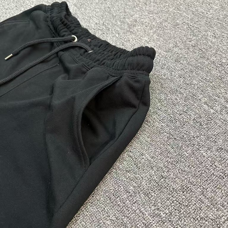 BAPE Logo Raw Hem Sweat Shorts - 7