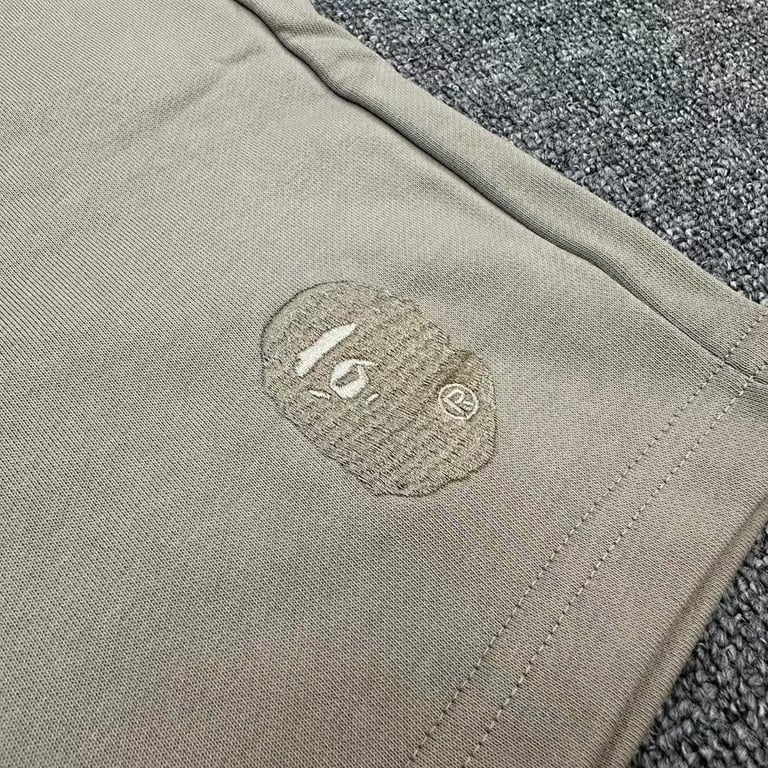 BAPE Ape Head Embroidered Shorts - 14